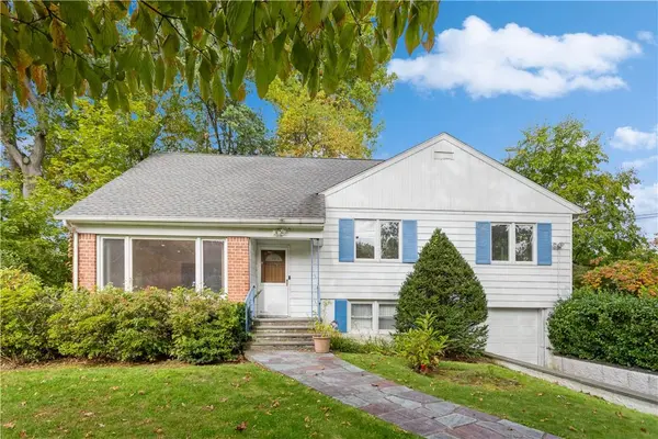 312 Surrey DR, New Rochelle, NY 10804