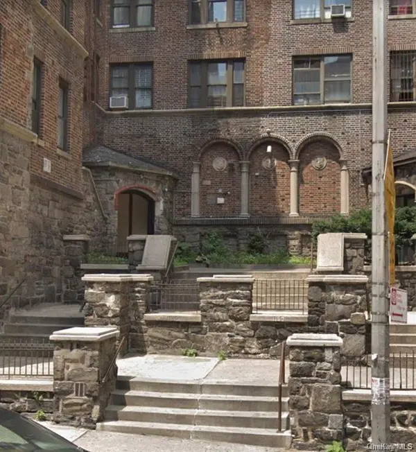 1185 Anderson AVE #2E, Bronx, NY 10452