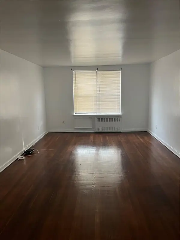 747 E 226 ST #1F, Bronx, NY 10466
