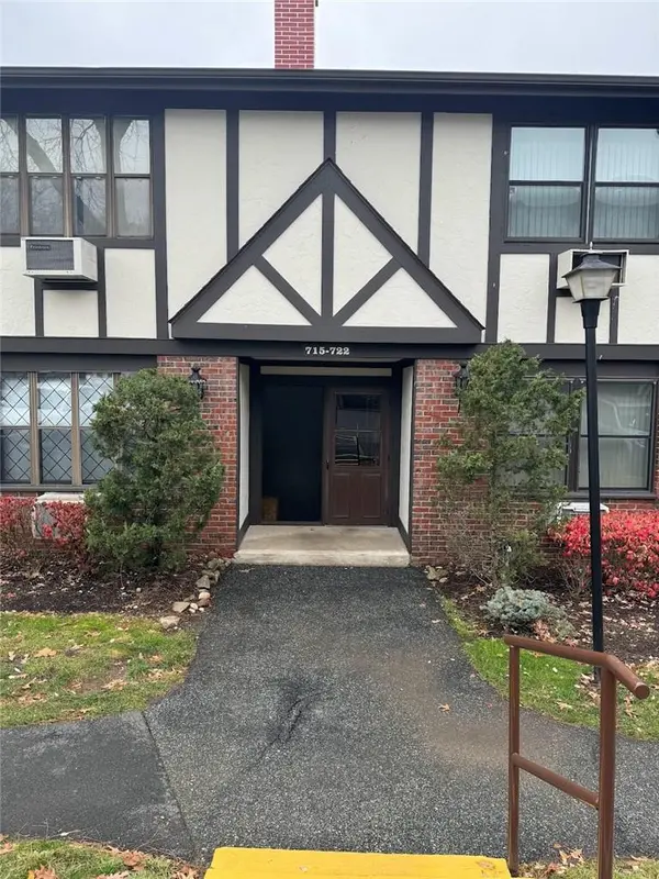 716 Sierra Vista LN, Valley Cottage, NY 10989
