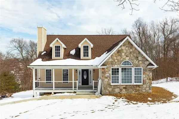 5 Pond Ridge XING, Newburgh, NY 12550
