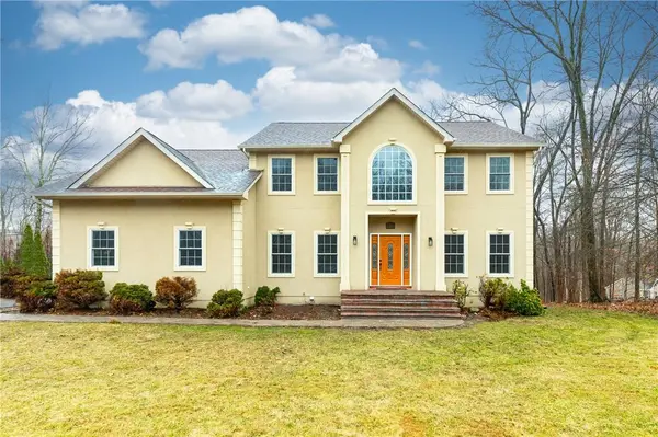 29 Baird CT, Walden, NY 12586
