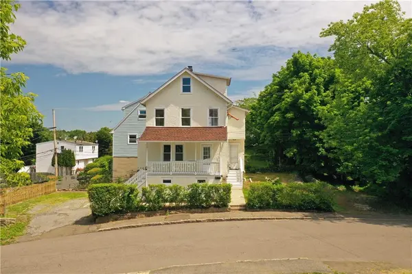 1 Booth PL, Greenwich, CT 06830