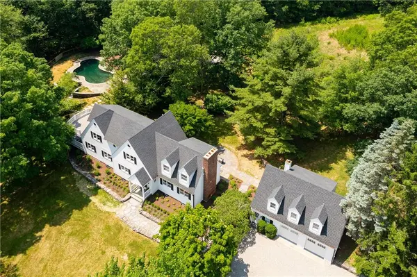 91 N Tower Hill RD, Millbrook, NY 12592