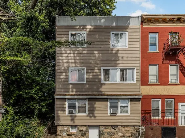 28 Montague (aka 159 Montague Place) ST, Yonkers, NY 10703