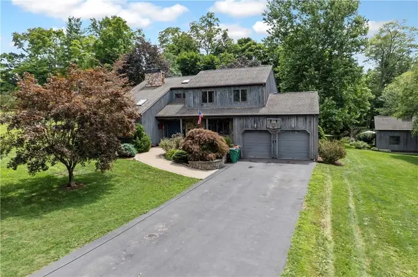 36 Warren Farm RD, Hopewell Junction, NY 12533