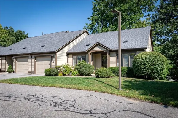 806 Heritage HLS #D, Somers, NY 10589
