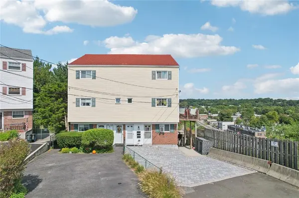 81 Elissa LN, Yonkers, NY 10710