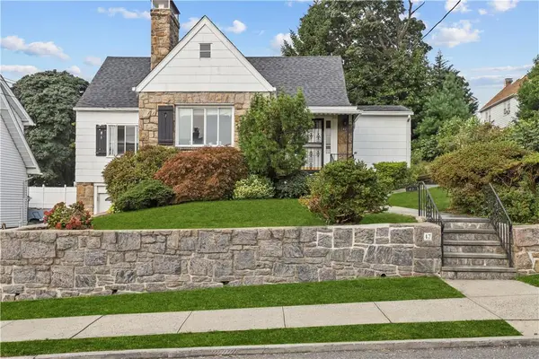 47 Staunton ST, Yonkers, NY 10704