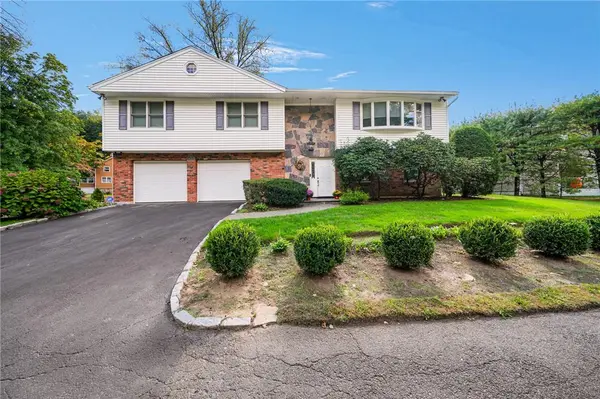 19 Cross RD, Ardsley, NY 10502