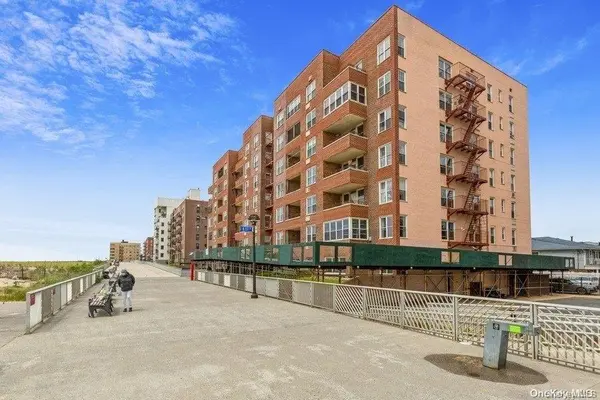 117-12 Ocean Promenade #4C, Rockaway Park, NY 11694