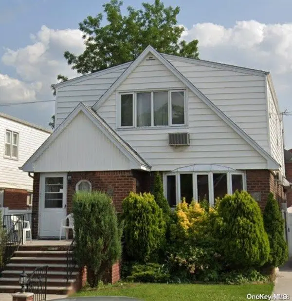 150-18 24th AVE, Whitestone, NY 11357