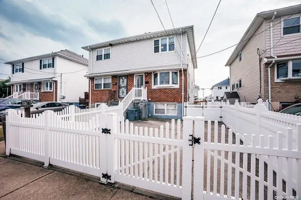343 Beach 88th ST, Rockaway Beach, NY 11693