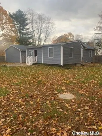 351 Lowell AVE, Islip Terrace, NY 11752