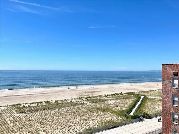 118-20 Ocean Promenade #PH1C, Rockaway Park, NY 11694