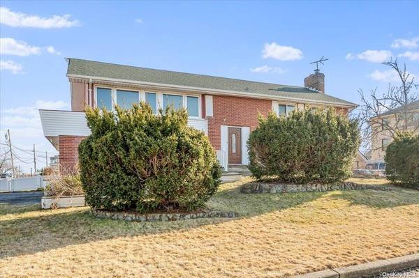 1130 South DR, Baldwin Harbor, NY 11510