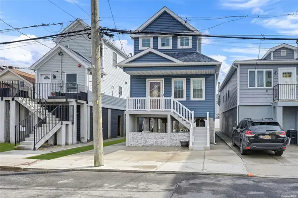 808 Shad Creek RD, Broad Channel, NY 11693