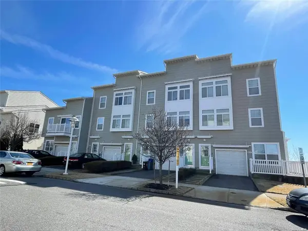 66-13 Surf AVE, Arverne, NY 11692
