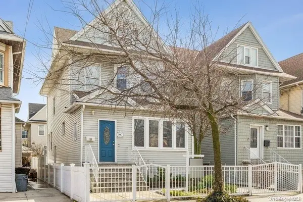 166 Beach 113th ST, Rockaway Park, NY 11694