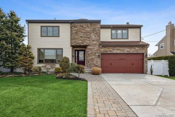 333 Massapequa AVE, Massapequa, NY 11758