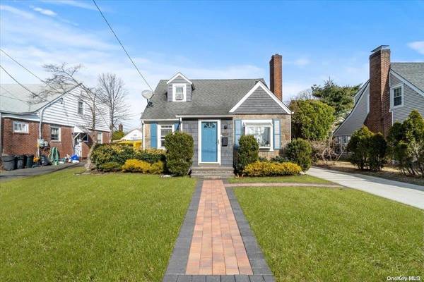 1533 Berkeley AVE, North Baldwin, NY 11510