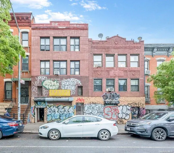 217 S 4th ST, Brooklyn, NY 11211