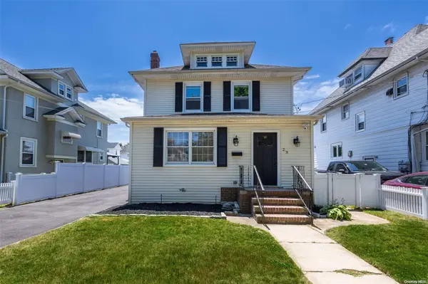 23 Garfield PL, East Rockaway, NY 11518
