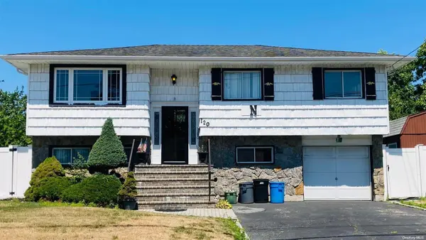 120 N Jefferson AVE, Lindenhurst, NY 11757