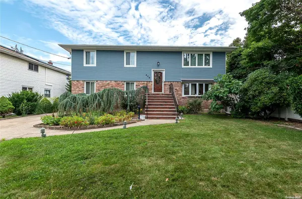456 Chesman ST, West Hempstead, NY 11552