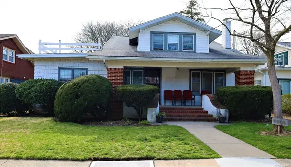 2506 Parkview, Baldwin, NY 11510