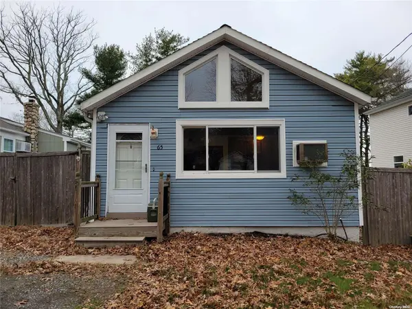 65 Narcissus RD, Rocky Point, NY 11778
