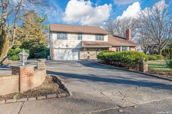225 Cherry Valley AVE, Garden City, NY 11530