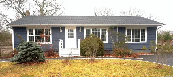91 Parkview DR, Shirley, NY 11967