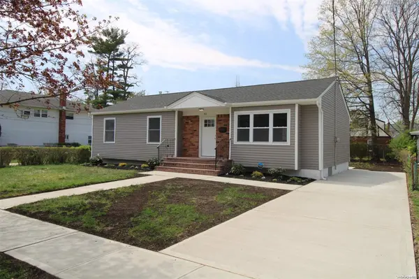 81 Green AVE, Hempstead, NY 11550