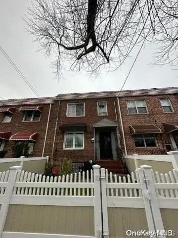 111-36 Francis Lewis BLVD, Queens Village, NY 11429