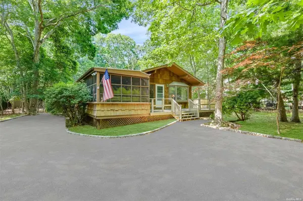 62 Waterhole RD, East Hampton, NY 11937