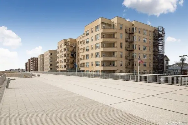 121-16 Ocean Promenade #5K, Rockaway Park, NY 11694
