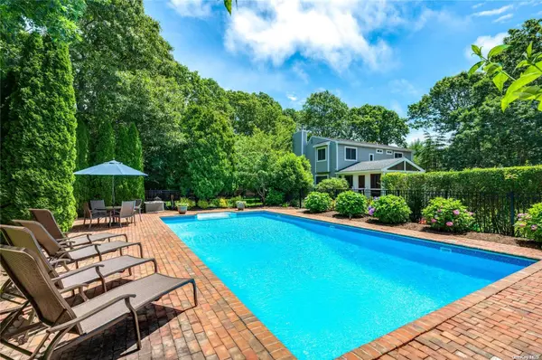 9 N Quarter RD, Westhampton, NY 11977
