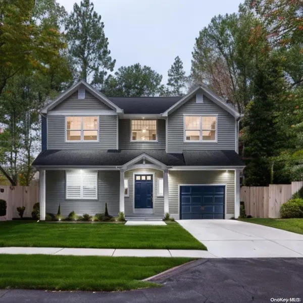 33 Horace AVE, Roosevelt, NY 11575
