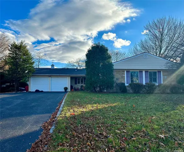 6 Pensdale, Stony Brook, NY 11790