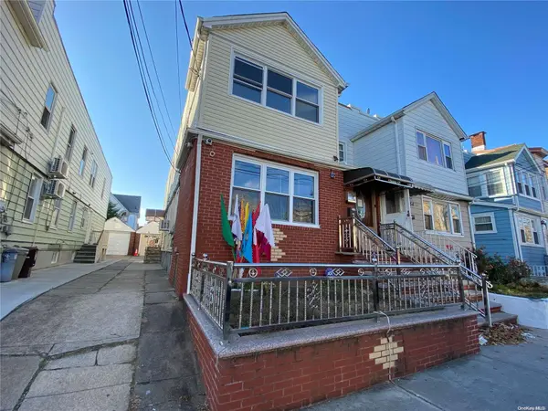 101-56 104th ST #2 Fl, Ozone Park, NY 11416