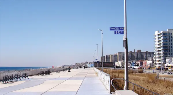 138 Beach 92nd ST, Rockaway Beach, NY 11693