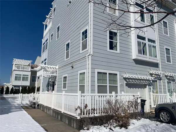 169 White Sands WAY, Arverne, NY 11692
