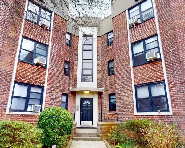 22-10 80th ST #1D, East Elmhurst, NY 11370
