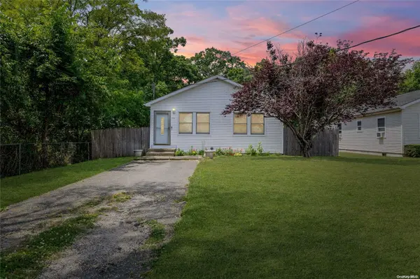 50 S 19th ST, Wyandanch, NY 11798