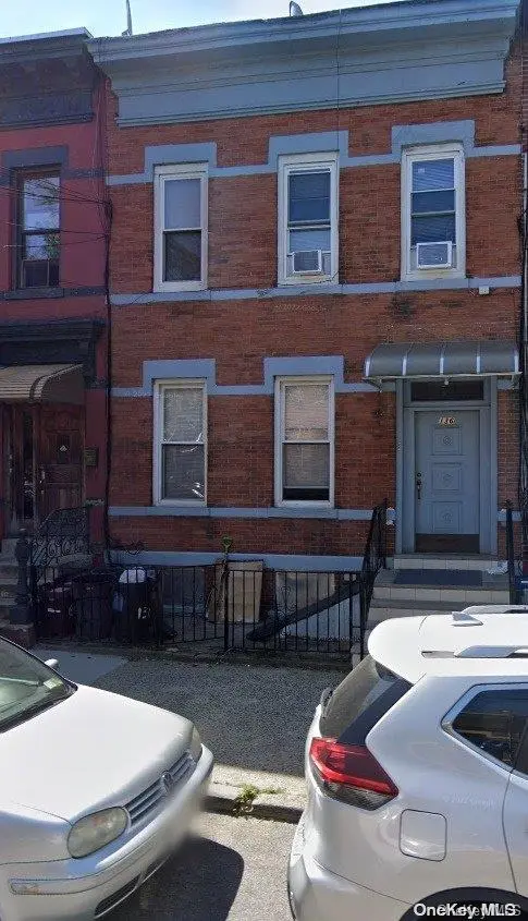 136 Beadel ST, Brooklyn, NY 11222