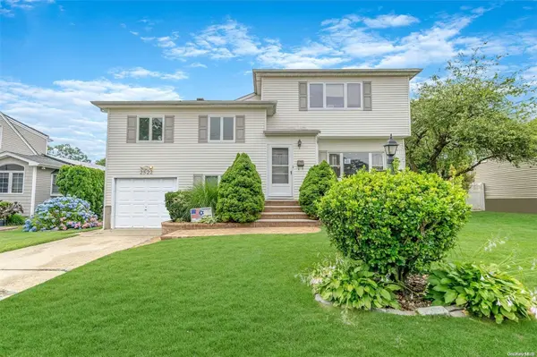 2522 Washington BLVD, North Bellmore, NY 11710