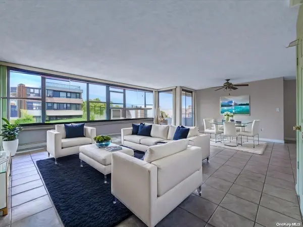 162-30 Powells Cove BLVD #8D, Whitestone, NY 11357