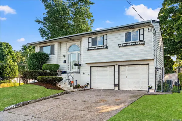 1386 Ohio AVE, Bay Shore, NY 11706