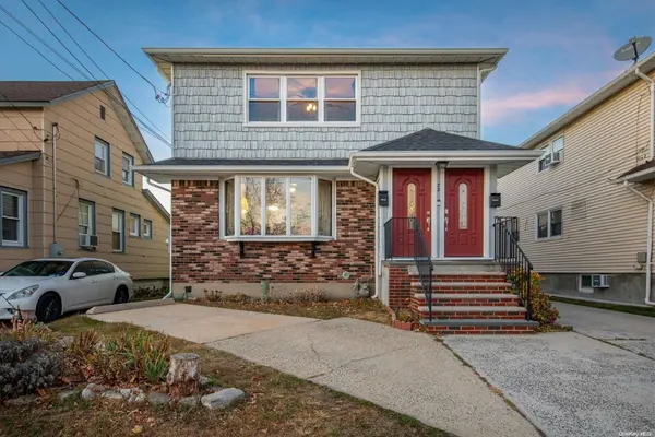 72 Althouse AVE, East Rockaway, NY 11518